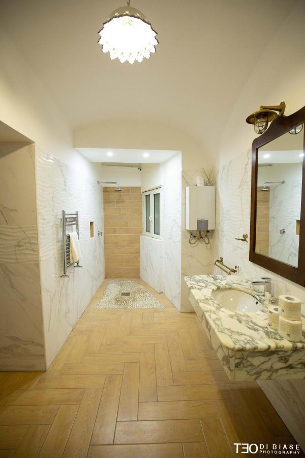 La Loggia Di Cassano By Dimorra Apartment เนเปิลส์ ภายนอก รูปภาพ